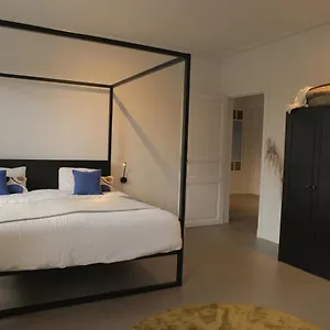  Bed & Breakfast Maison Kitoko